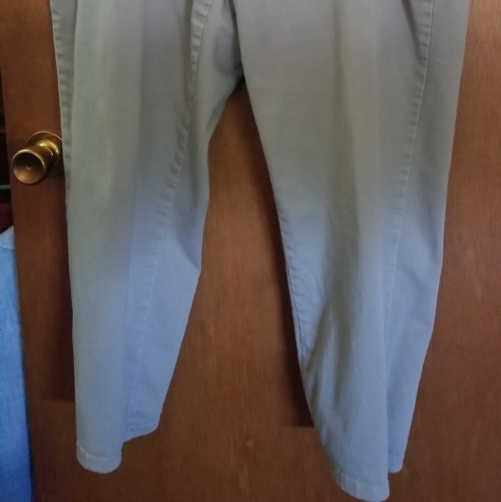 Jeans - Picture 2 of 4